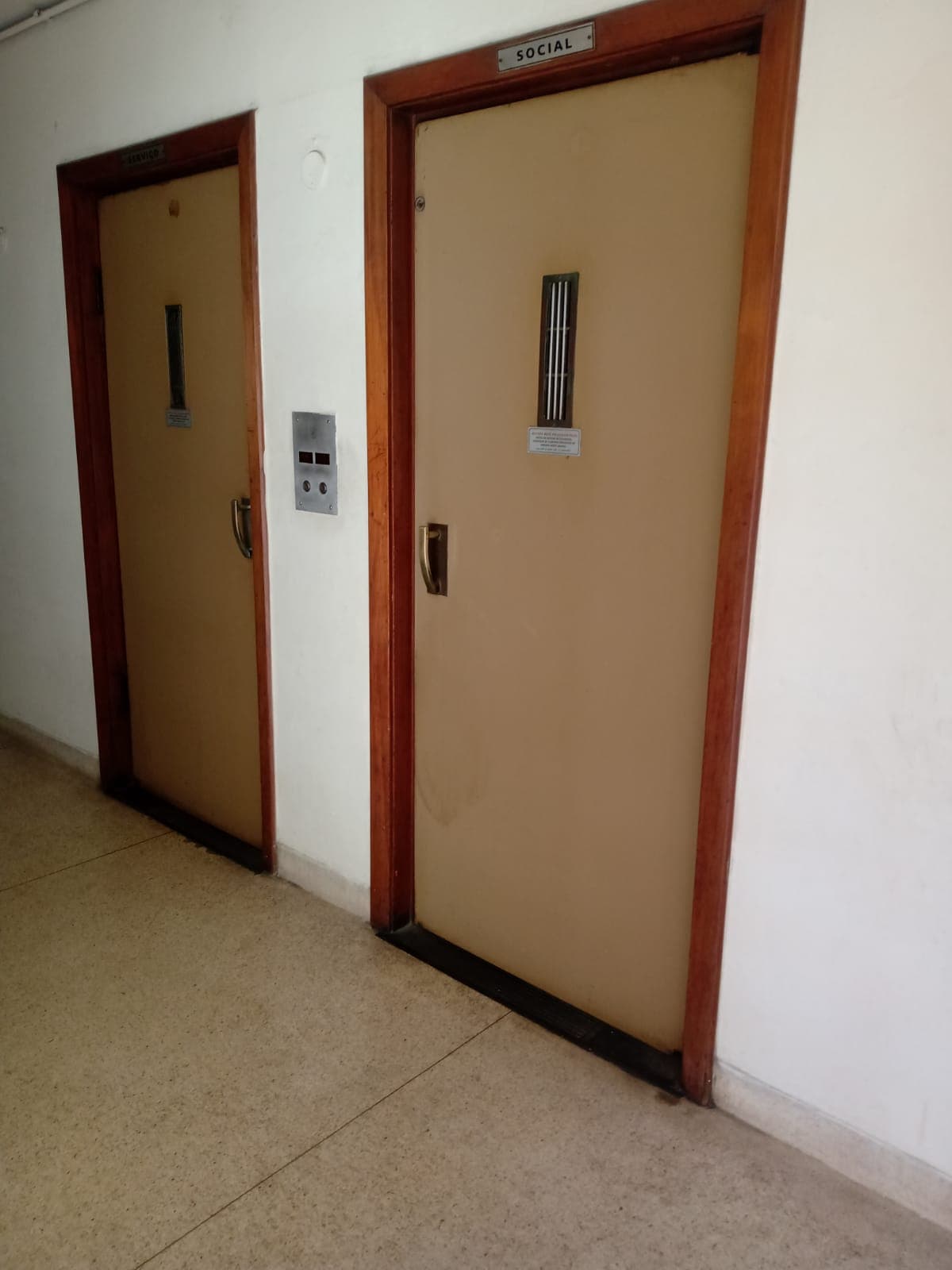Kitnet Reformada | Centro | Cód.LD-13